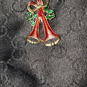 Women's christmas pendant